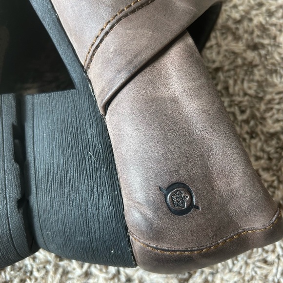 Born Kinney Sz 8 Distressed Brown Leather Booties Slip On Clogs Western Boho - Picture 10 of 10